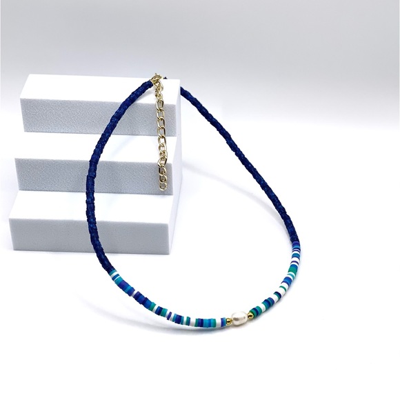 NEW….. Heishi Beaded with Genuine Freshwater Pearl Necklace - Picture 2 of 12